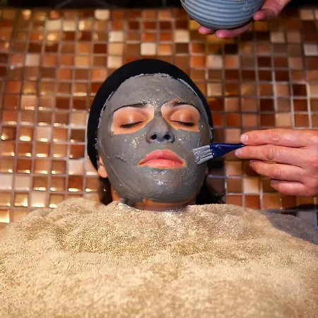 アパートホテル Basaranlar Thermal 4*